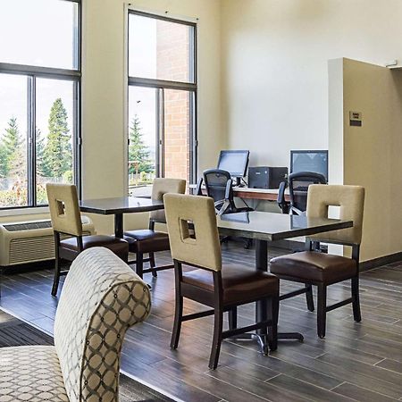 Quality Inn & Suites Clackamas - Portland Ngoại thất bức ảnh