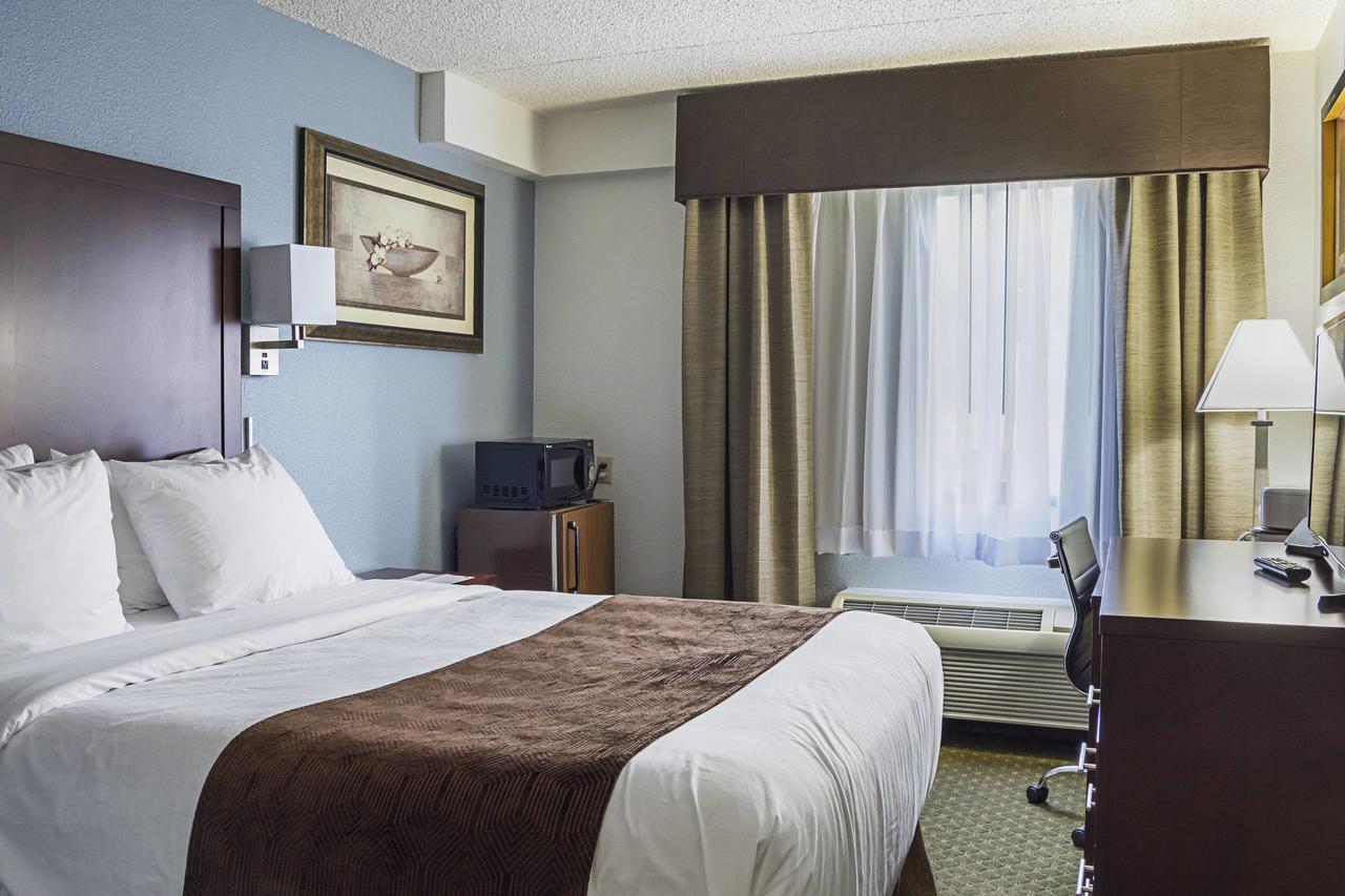 Quality Inn & Suites Clackamas - Portland Ngoại thất bức ảnh